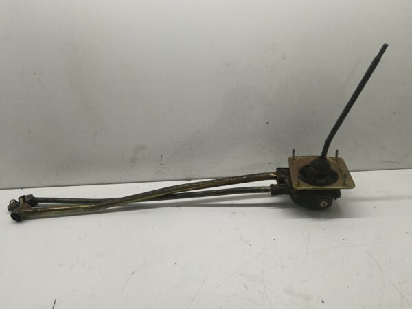 PALANCA CAMBIO FORD ESCORT BERLINA/TURNIER CL Berlina NAFTA Motor 1,6 Ltr.  105 CV  [1990 - 0] 5 Puertas