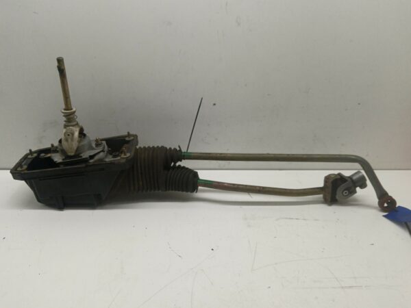 PALANCA CAMBIO VOLKSWAGEN PASSAT BERLINA (3B2) Comfortline DIESEL Motor 1,9 Ltr.  110 CV  [1996 - 2000] 4 Puertas