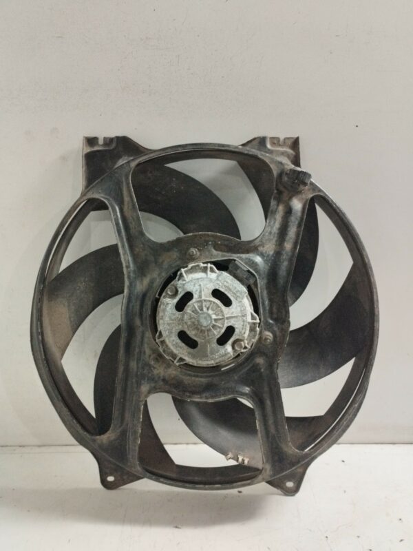 ELECTROVENTILADOR RENAULT CLIO I FASE I+II (B/C57) 1.4 Alize NAFTA Motor 1,4 Ltr.  79 CV  [1991 - 1998] 5 Puertas - Imagen 2
