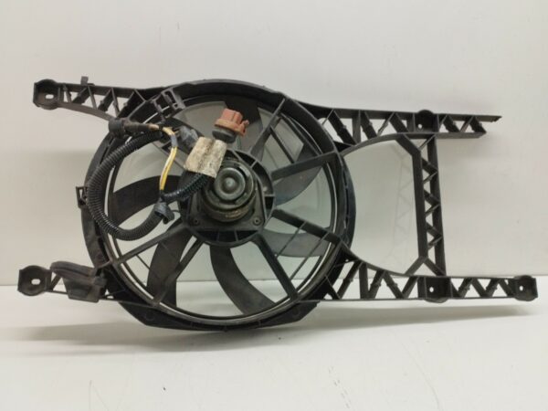 ELECTROVENTILADOR RENAULT LAGUNA (B56) 1,8 NAFTA Motor 1,8 Ltr.  90 CV  [1994 - 1998] 3 Puertas - Imagen 2