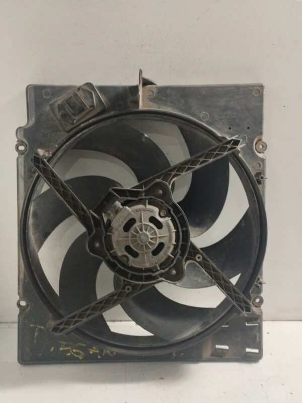 ELECTROVENTILADOR RENAULT MEGANE I SCENIC (JA0) 1.9 Diesel DIESEL Motor 1,9 Ltr.  64 CV  [1996 - 1999] 3 Puertas - Imagen 2