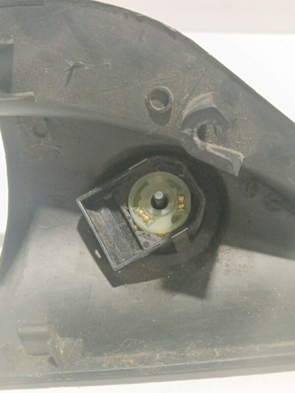 COMANDO REGULADOR DE ESPEJOS FORD FIESTA BERLINA (DX) Ambiente DIESEL Motor 1,8 Ltr.  75 CV  [1999 - 2002] 3 Puertas - Imagen 2