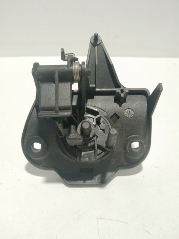 CILINDRO PORTON TRASERO CITROEN SAXO 1.5 D SX DIESEL Motor 1,5 Ltr.  57 CV  [1999 - 2004] 3 Puertas - Imagen 2