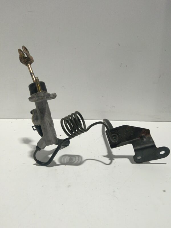 BOMBA EMBRAGUE HYUNDAI ACCENT (MC) GL NAFTA Motor 1,4 Ltr.  97 CV  [2006 - 2010] 3 Puertas - Imagen 3