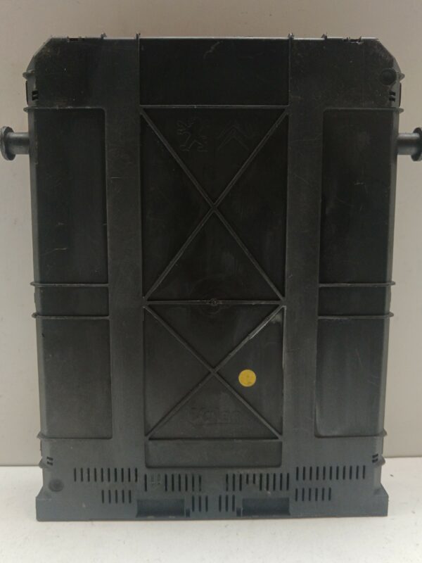 CAJA RELES / FUSIBLES / MODULO BSI PEUGEOT 207 Confort DIESEL Motor 1,4 Ltr.  68 CV  [2006 - 2012] 5 Puertas - Imagen 3