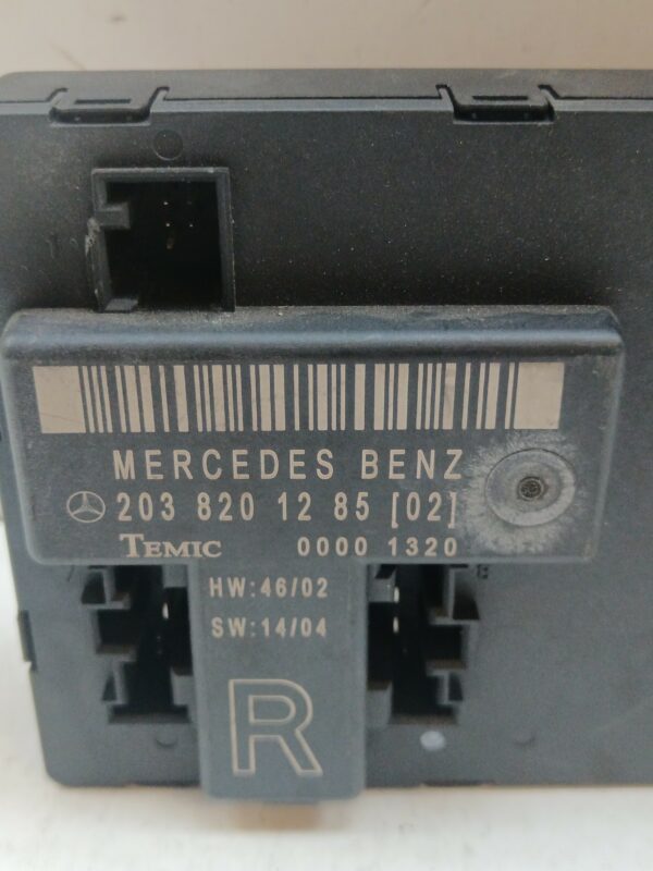 MODULO DE PUERTA DELANTERA DERECHA MERCEDES CLASE C (W203) SPORTCOUPE C 220 CDI (LA) (203.708) DIESEL Motor 2,2 Ltr.  150 CV  [2000 - 2008] 3 Puertas - Imagen 2