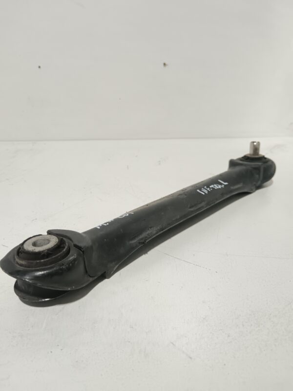 BRAZO SUSPENSION SUPERIOR TRASERO IZQUIERDO MERCEDES CLASE C (W201) BERLINA 2.5 D 190 (201.126) DIESEL Motor 2,5 Ltr.  94 CV  [1982 - 1993] 4 Puertas - Imagen 2