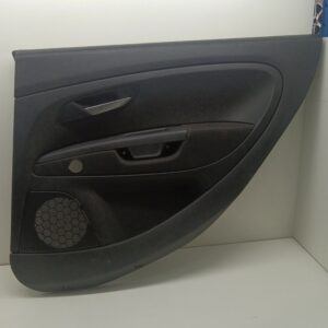 TAPIZADO INTERIOR PUERTA TRASERO DERECHO FIAT GRANDE PUNTO (199) 1.2 CAT NAFTA 95 Motor 1,2 Ltr.  65 CV  [2005 - 2012] 3 Puertas