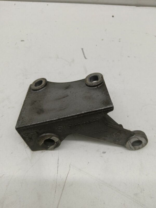 SOPORTE MOTOR DELANTERO RENAULT LAGUNA (B56) 2.2 Turbodiesel DIESEL Motor 2,2 Ltr.  113 CV  [1998 - 2001] 3 Puertas - Imagen 2
