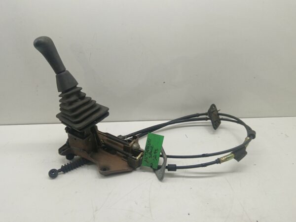PALANCA CAMBIO MITSUBISHI SPACE WAGON (N80/N90) 2.0 Cool NAFTA Motor 2,0 Ltr.  133 CV  [1998 - 2005] 5 Puertas