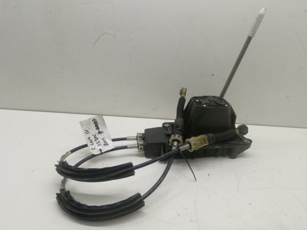 PALANCA CAMBIO RENAULT CLIO IV 1.2 16V NAFTA 95 Motor 1,2 Ltr.  73 CV  [2012 - 0] 3 Puertas