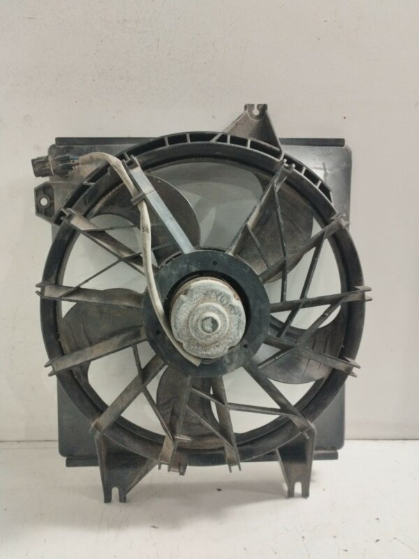 ELECTROVENTILADOR HYUNDAI ACCENT (LC) 1.3 CAT NAFTA Motor 1,3 Ltr.  84 CV  [1999 - 2010] 3 Puertas - Imagen 2