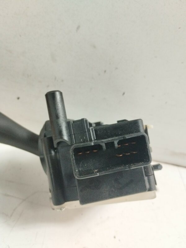 LLAVE DE LUCES Y SEÑALERO HYUNDAI I10 1.1 12V CAT NAFTA 95 Motor 1,1 Ltr.  67 CV  [2007 - 2013] 3 Puertas - Imagen 2