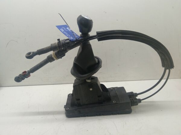 PALANCA CAMBIO RENAULT DUSTER 1.5 dCi Diesel FAP CAT DIESEL Motor 1,5 Ltr.  107 CV  [2010 - 0] 3 Puertas