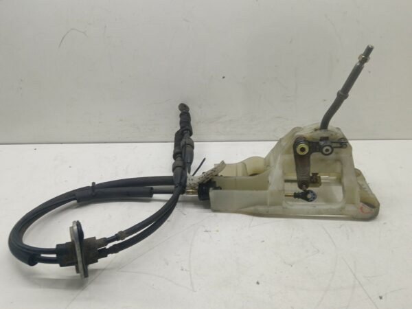 PALANCA CAMBIO MITSUBISHI COLT (CJ0) 1300 Avance NAFTA 95 Motor 1,3 Ltr.  82 CV  [1996 - 2003] 3 Puertas