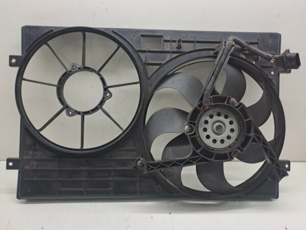 ELECTROVENTILADOR VOLKSWAGEN POLO (9N1) 1.9 TDI DIESEL Motor 1,9 Ltr.  101 CV  [2001 - 2005] 3 Puertas - Imagen 2