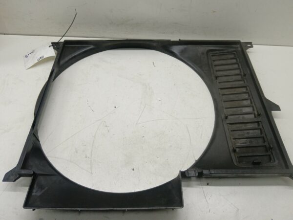 CARCASA DE ELECTROVENTILADOR BMW SERIE 3 BERLINA (E36) 2.0 24V NAFTA 95 Motor 2,0 Ltr.  150 CV  [1990 - 1998] 3 Puertas