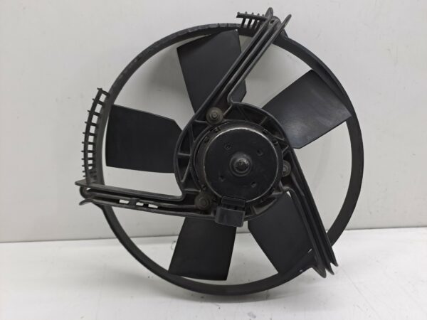 ELECTROVENTILADOR VOLVO SERIE 440 Básico NAFTA Motor 1,7 Ltr.  102 CV  [1988 - 1997] 5 Puertas - Imagen 3