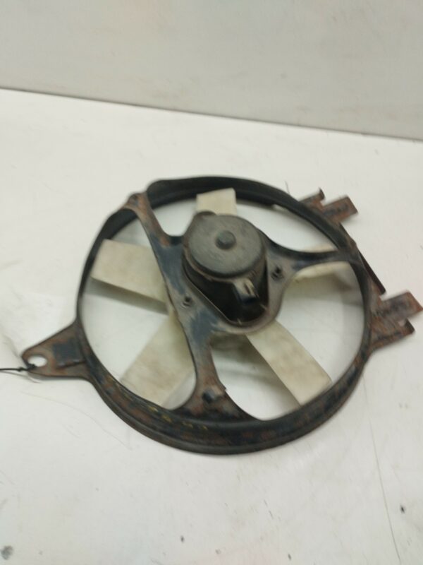 ELECTROVENTILADOR FORD FIESTA BERLINA (DX) Ghia NAFTA Motor 1,3 Ltr.  60 CV  [1999 - 2002] 3 Puertas - Imagen 2