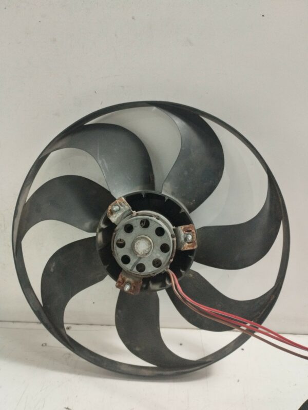 ELECTROVENTILADOR VOLKSWAGEN GOLF IV BERLINA (1J1) 1.9 TDI DIESEL Motor 1,9 Ltr.  101 CV  [1997 - 2003] 3 Puertas - Imagen 2