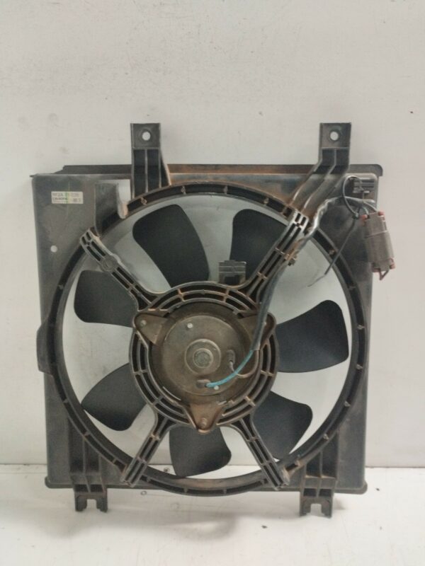 ELECTROVENTILADOR MAZDA 626 BERLINA (GE) 2.0 Comprex Diesel DIESEL Motor 2,0 Ltr.  75 CV  [1991 - 1997] 3 Puertas - Imagen 2