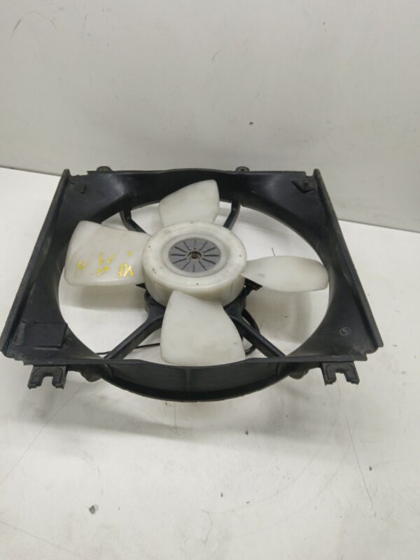 ELECTROVENTILADOR MAZDA 626 BERLINA (GF) 1.9 CAT NAFTA Motor 1,9 Ltr.  90 CV  [1997 - 2003] 3 Puertas - Imagen 3