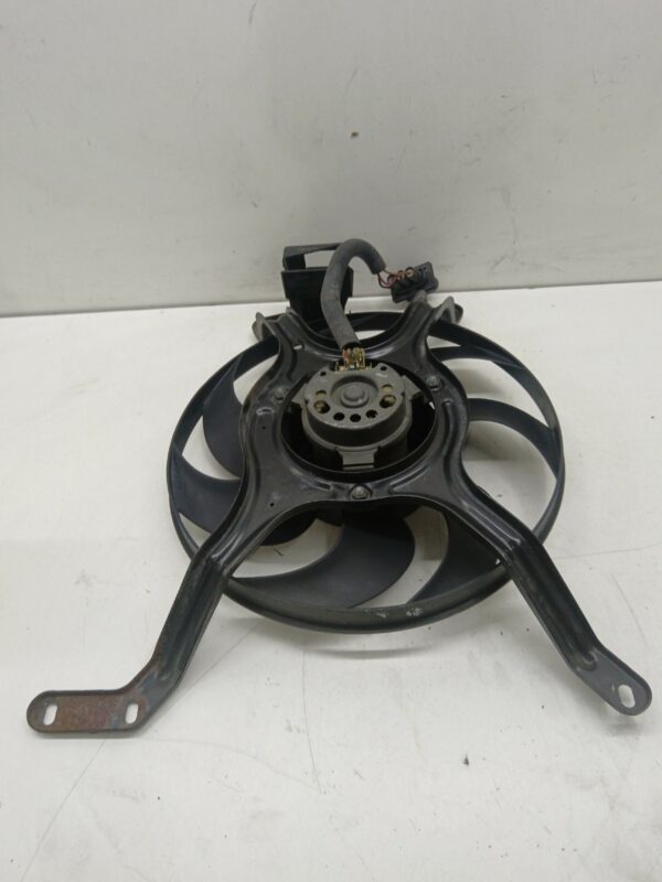 ELECTROVENTILADOR SEAT IBIZA (6K1) Signo NAFTA 95 Motor 1,4 Ltr.  75 CV  [1999 - 2002] 3 Puertas - Imagen 3