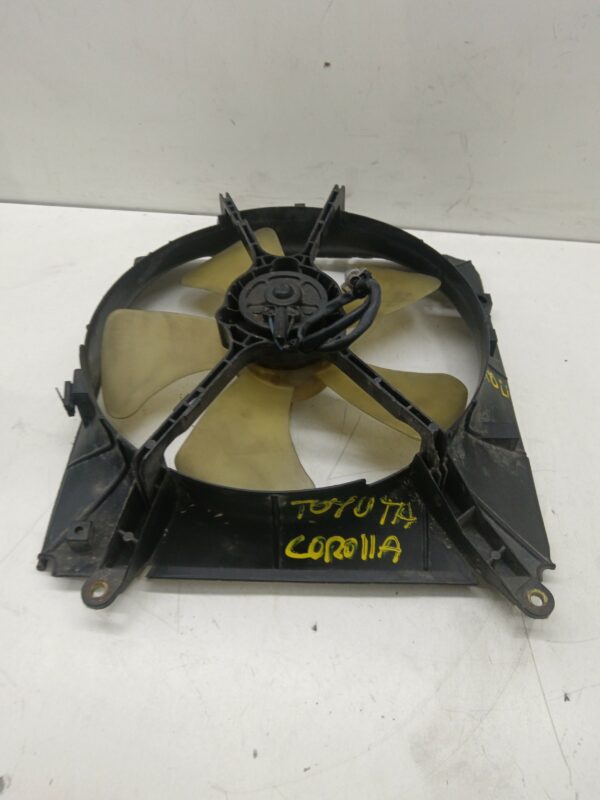 ELECTROVENTILADOR TOYOTA COROLLA (E11) 1.3 Linea Terra Sport (5-ptas.) NAFTA Motor 1,4 Ltr.  86 CV  [1997 - 2000] 5 Puertas - Imagen 2