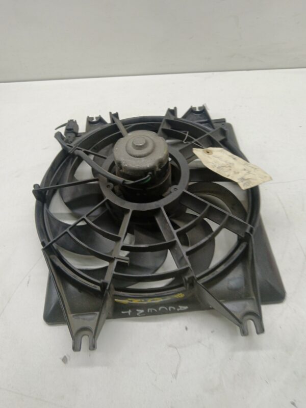 ELECTROVENTILADOR HYUNDAI ACCENT (X3) 1.3 GLS NAFTA Motor 1,3 Ltr.  60 CV  [1994 - 1997] 5 Puertas - Imagen 3