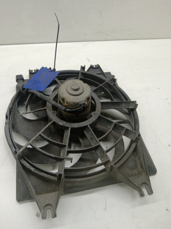 ELECTROVENTILADOR HYUNDAI ACCENT (X3) 1.3 GLS NAFTA Motor 1,3 Ltr.  60 CV  [1994 - 1997] 5 Puertas - Imagen 3