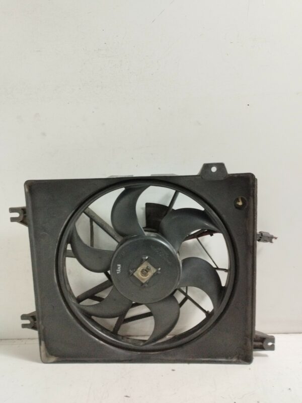 ELECTROVENTILADOR HYUNDAI ELANTRA (XD) 1.6 Comfort (4-ptas.) NAFTA Motor 1,6 Ltr.  105 CV  [2000 - 2008] 4 Puertas