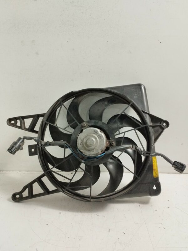 ELECTROVENTILADOR HYUNDAI ELANTRA (XD) 1.6 Comfort (4-ptas.) NAFTA Motor 1,6 Ltr.  105 CV  [2000 - 2008] 4 Puertas - Imagen 2