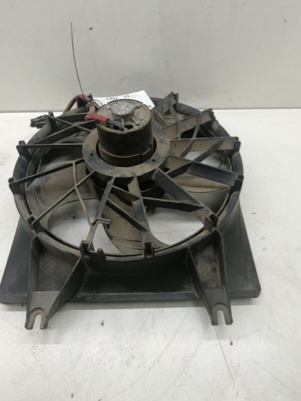 ELECTROVENTILADOR HYUNDAI ACCENT (X3) 1.3 GLS NAFTA Motor 1,3 Ltr.  60 CV  [1994 - 1997] 5 Puertas - Imagen 2