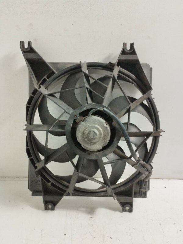 ELECTROVENTILADOR HYUNDAI ACCENT (X3) 1.3 GLS NAFTA Motor 1,3 Ltr.  60 CV  [1994 - 1997] 5 Puertas - Imagen 2