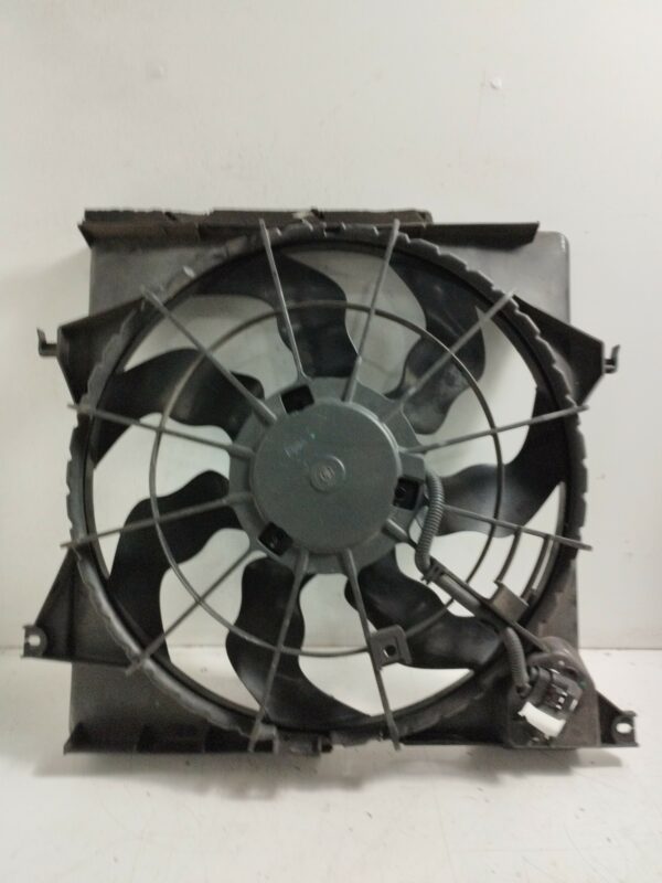ELECTROVENTILADOR HYUNDAI TUCSON 1.7 CRDi CAT DIESEL Motor 1,7 Ltr.  116 CV  [2015 - 0] 3 Puertas - Imagen 2
