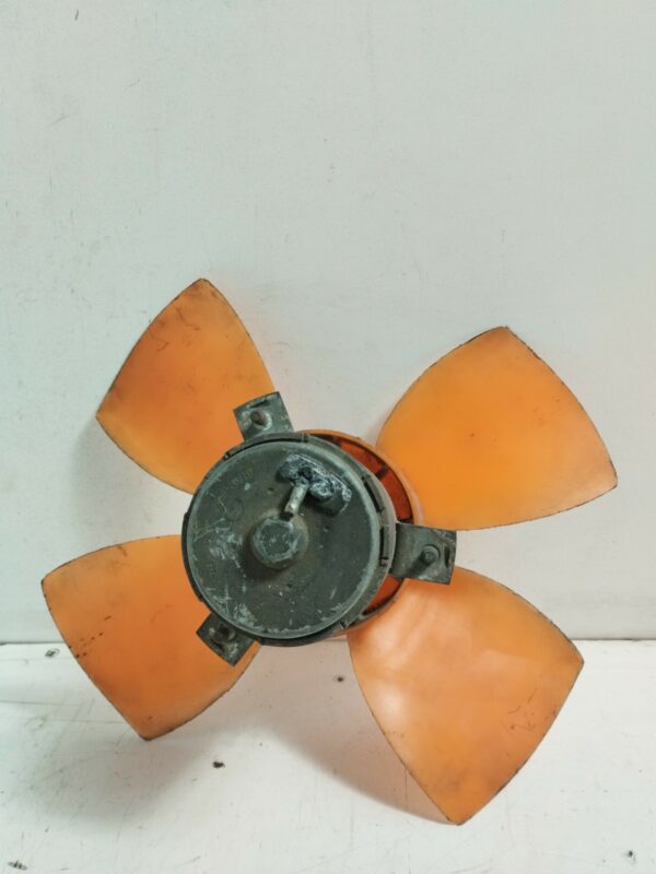 ELECTROVENTILADOR FORD ESCORT BERLINA 1,3 NAFTA Motor 1,3 Ltr.  60 CV  [1986 - 1996] 3 Puertas - Imagen 2
