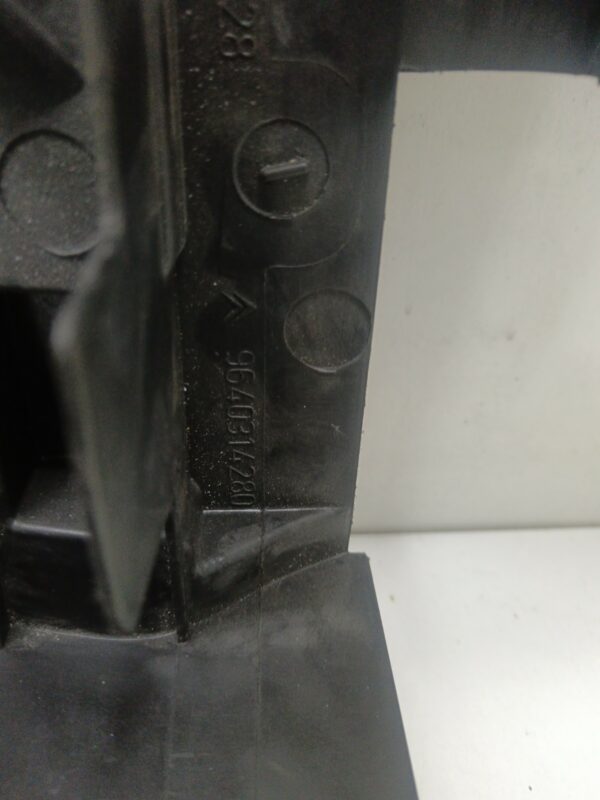 CARCASA DE ELECTROVENTILADOR PEUGEOT PARTNER (S1) Break DIESEL Motor 1,9 Ltr.  69 CV  [1996 - 2002] 4 Puertas - Imagen 3