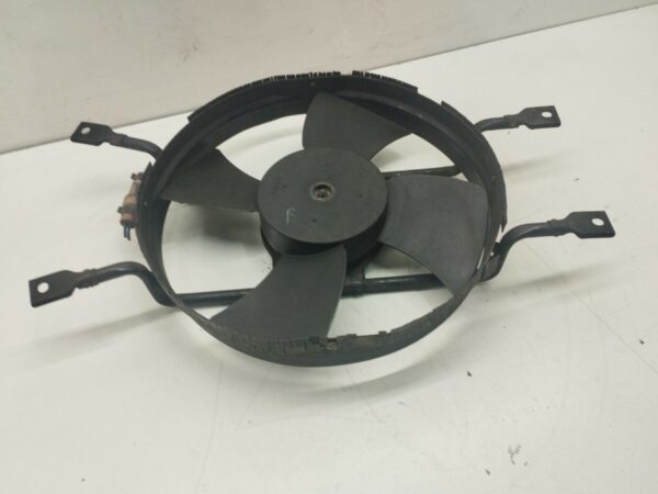 ELECTROVENTILADOR MITSUBISHI SPACE STAR (DG0) 1300 Avance NAFTA Motor 1,3 Ltr.  82 CV  [1998 - 2005] 5 Puertas