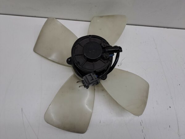 ELECTROVENTILADOR HONDA CIVIC BERLINA 3/4 (EJ/EK) 1.6 VTi 3 Berlina (EK4) NAFTA 95 Motor 1,6 Ltr.  160 CV  [1995 - 2001] 3 Puertas - Imagen 2