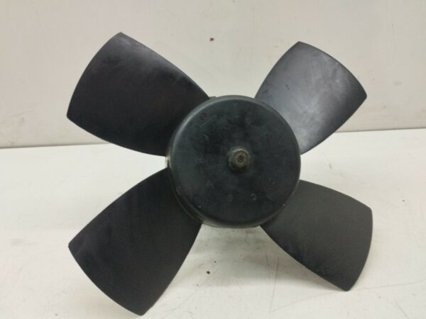 ELECTROVENTILADOR AUDI 100 BERLINA (C4) 2,3 NAFTA Motor 2,3 Ltr.  133 CV  [1990 - 0] 3 Puertas