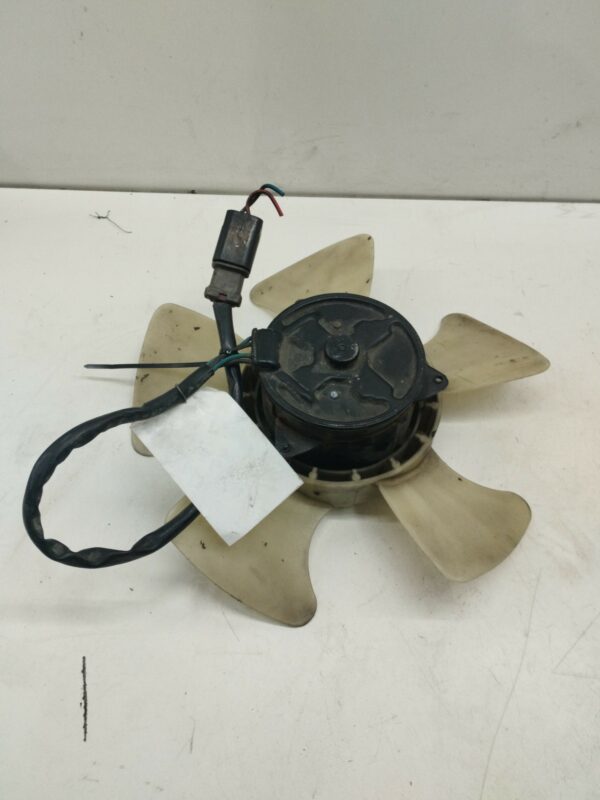 ELECTROVENTILADOR MITSUBISHI SPACE WAGON (D00W) GLX DIESEL Motor 1,8 Ltr.  75 CV  [1983 - 0] 5 Puertas - Imagen 2