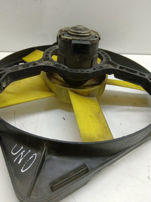 ELECTROVENTILADOR FIAT UNO (146) 1.1 CAT NAFTA Motor 1,1 Ltr.  50 CV  [1989 - 0] 3 Puertas - Imagen 2