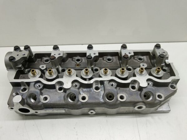 TAPA DE CILINDROS MITSUBISHI L 200 (K60T) 2.5 Diesel DIESEL Motor 2,5 Ltr.  75 CV  [1996 - 1999] 3 Puertas - Imagen 2
