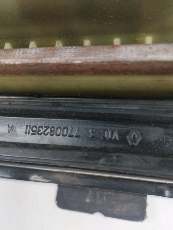PALANCA CAMBIO RENAULT LAGUNA (B56) 1.9 dCi Diesel CAT DIESEL Motor 1,9 Ltr.  107 CV  [1998 - 2001] 3 Puertas - Imagen 2