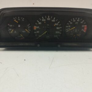 TABLERO DE INSTRUMENTOS MERCEDES CLASE C (W201) BERLINA 2,3 NAFTA Motor 2,3 Ltr.  136 CV  [1982 - 1993] 3 Puertas