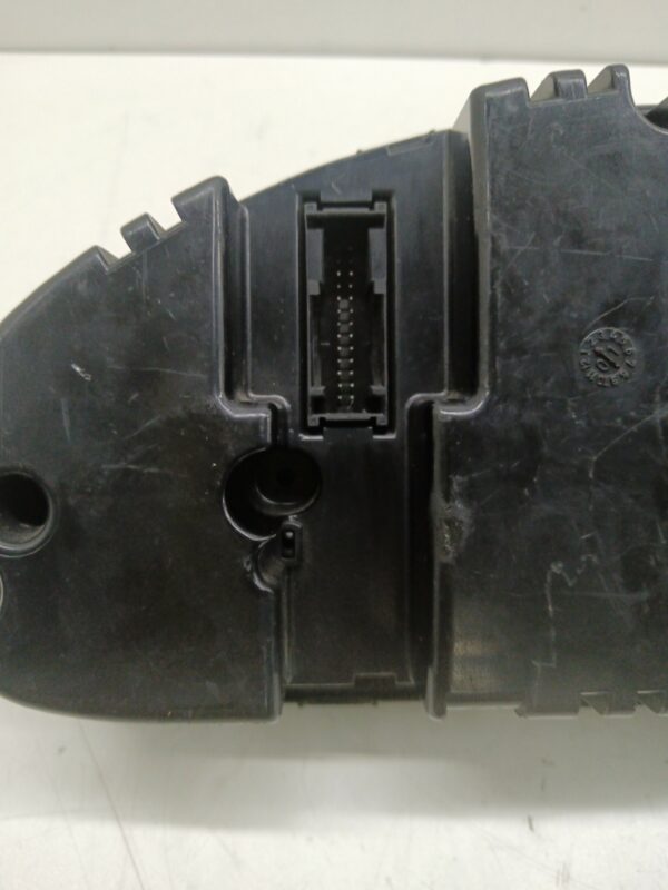 TABLERO DE INSTRUMENTOS BMW SERIE 3 BERLINA (E46) 2.0 16V Diesel CAT DIESEL Motor 2,0 Ltr.  136 CV  [1998 - 2006] 3 Puertas - Imagen 2