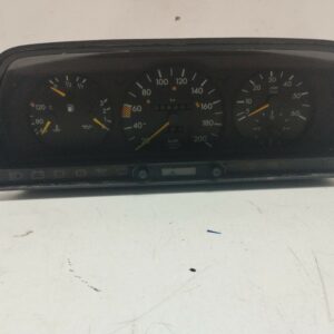 TABLERO DE INSTRUMENTOS MERCEDES CLASE C (W201) BERLINA 2.0 Diesel DIESEL Motor 2,0 Ltr.  75 CV  [1982 - 1993] 3 Puertas