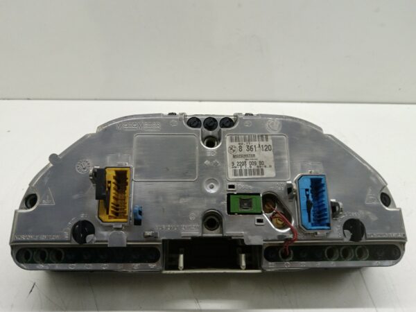 TABLERO DE INSTRUMENTOS BMW SERIE 5 BERLINA (E34) 520i (110kW) NAFTA 95 Motor 2,0 Ltr.  150 CV  [1988 - 0] 4 Puertas - Imagen 4