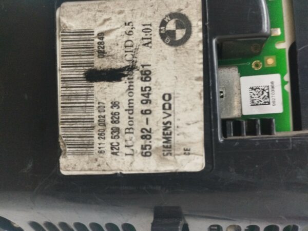 PANTALLA MULTIFUNCION BMW SERIE 5 BERLINA (E60) 2.0 Turbodiesel CAT DIESEL Motor 2,0 Ltr.  177 CV  [2003 - 2010] 3 Puertas - Imagen 2