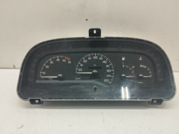 TABLERO DE INSTRUMENTOS RENAULT LAGUNA (B56) 2.2 Diesel DIESEL Motor 2,2 Ltr.  83 CV  [1994 - 1998] 3 Puertas